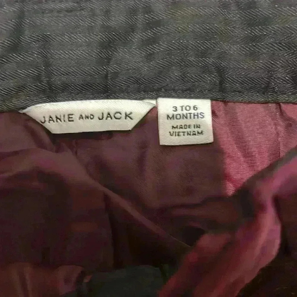 NWOT 3-6 Janie and jack maroon velvet velour infant/baby pants - Picture 3 of 4